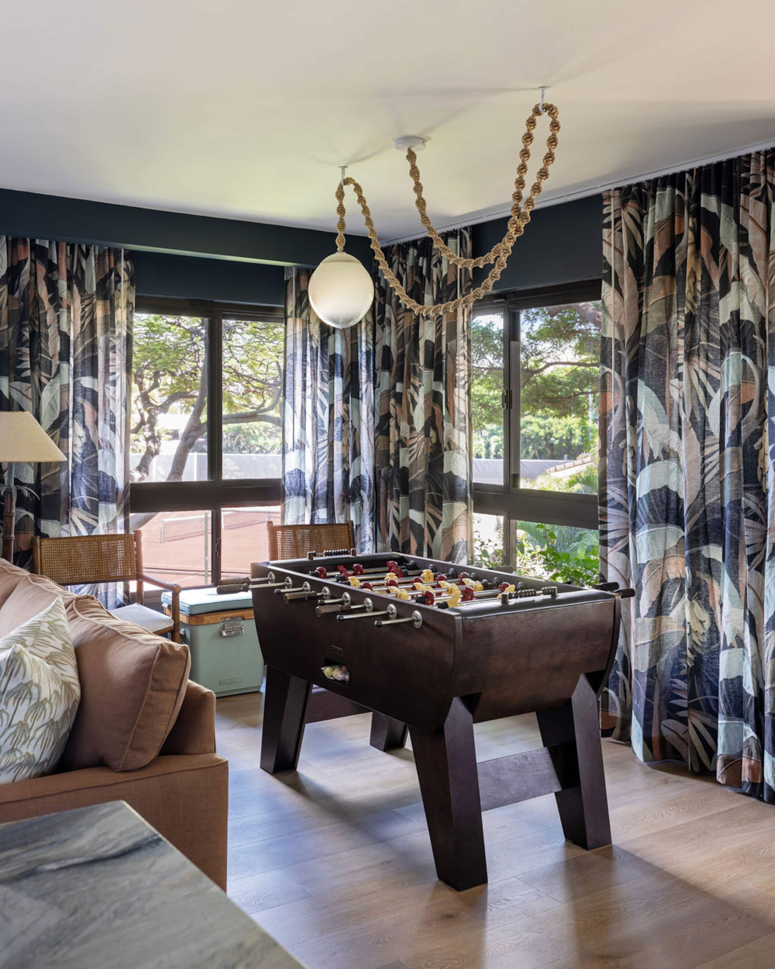 Condo in Lahaina · ★4.96 · 2 bedrooms · 4 beds · 2 private baths - Image 9