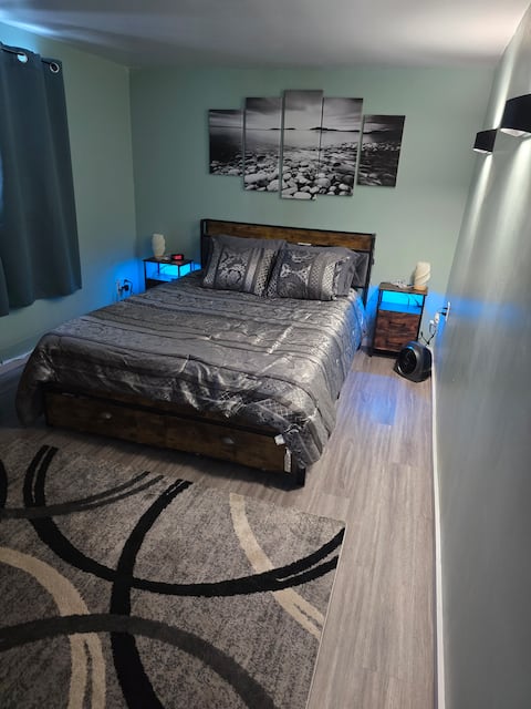 Peaceful Nome Retreat – Full Home, 65” TV, Aurora