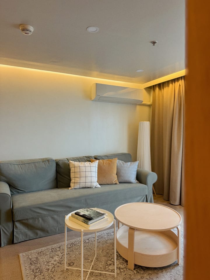 Condo in Greenhills - Swire Elan Suites