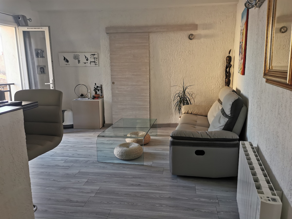 Leistungsstarkes Airbnb: Apartment T3 was in La Cadière D'azur