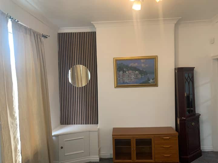 Luxurious 2 Bedroom Apartment In Burnley - Burnley