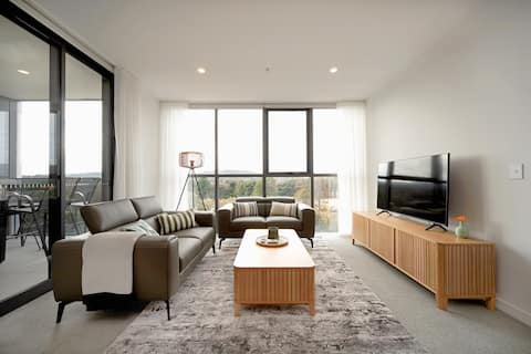 Popular Airbnb listing: New 2 Bed + Study Unit with Resort Amenities in Phillip