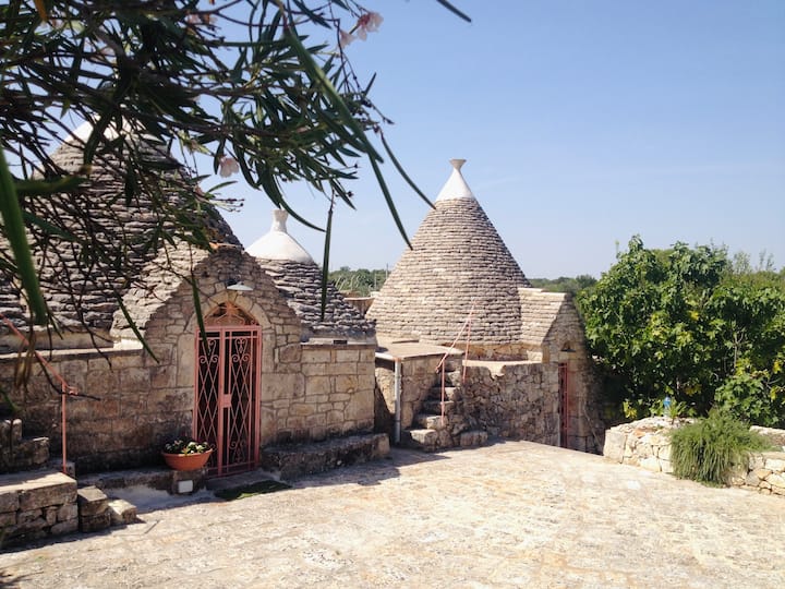 Trulli Camaris - Apulia