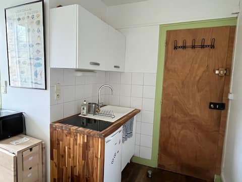 Annonce Airbnb populaire: Studio near the train station à Thabor Saint Hélier Alphonse Guérin