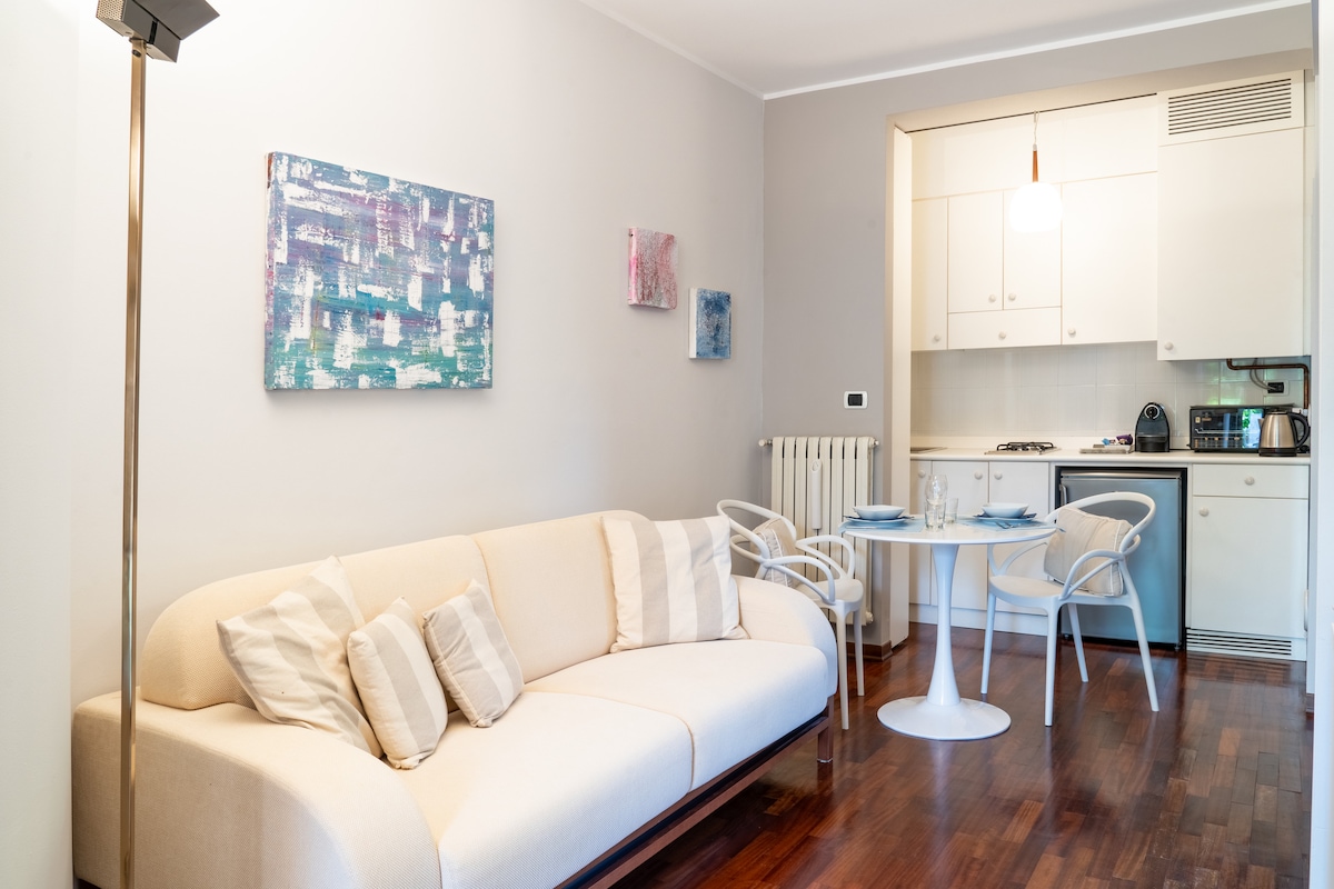 Top performing Airbnb: Historic Center | Stresa Garden Suite in Stresa