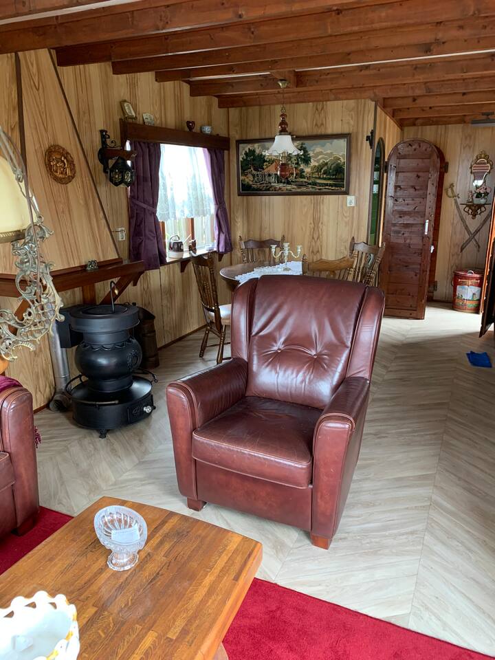 Vintage Caravan “Paleis Het Loodje” - Hoorn