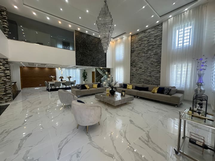 Luxurious Villa Boca Chica