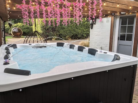 A historic Pub with a modern twist - The Greyhound