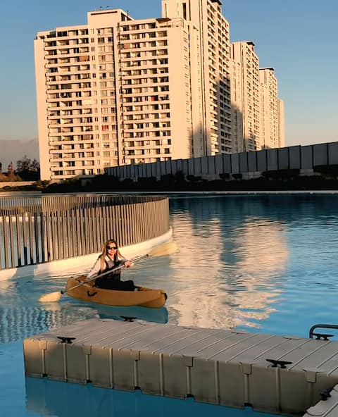 Apartment with Navigable Lagoon. With Washer+Dryer