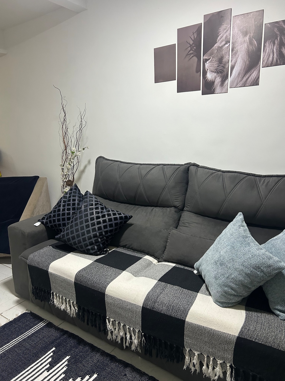 Popular Airbnb listing: Cozy house near Caxias Shopping in Duque De Caxias