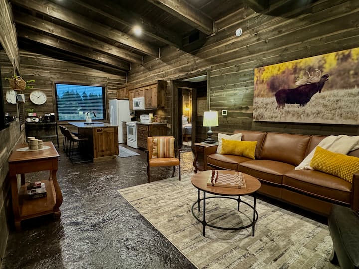 Pinion Pine Chalet #5+wifi+ac+fireplace+coffee Bar - アイランド・パーク, ID