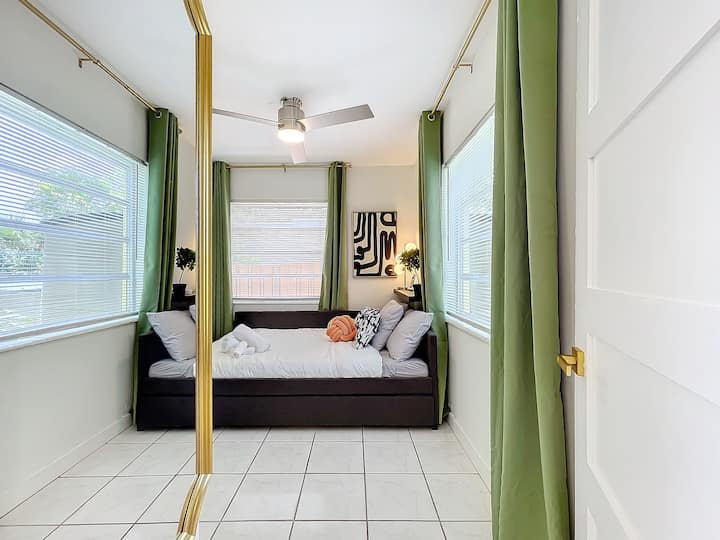 غرفة النوم 2