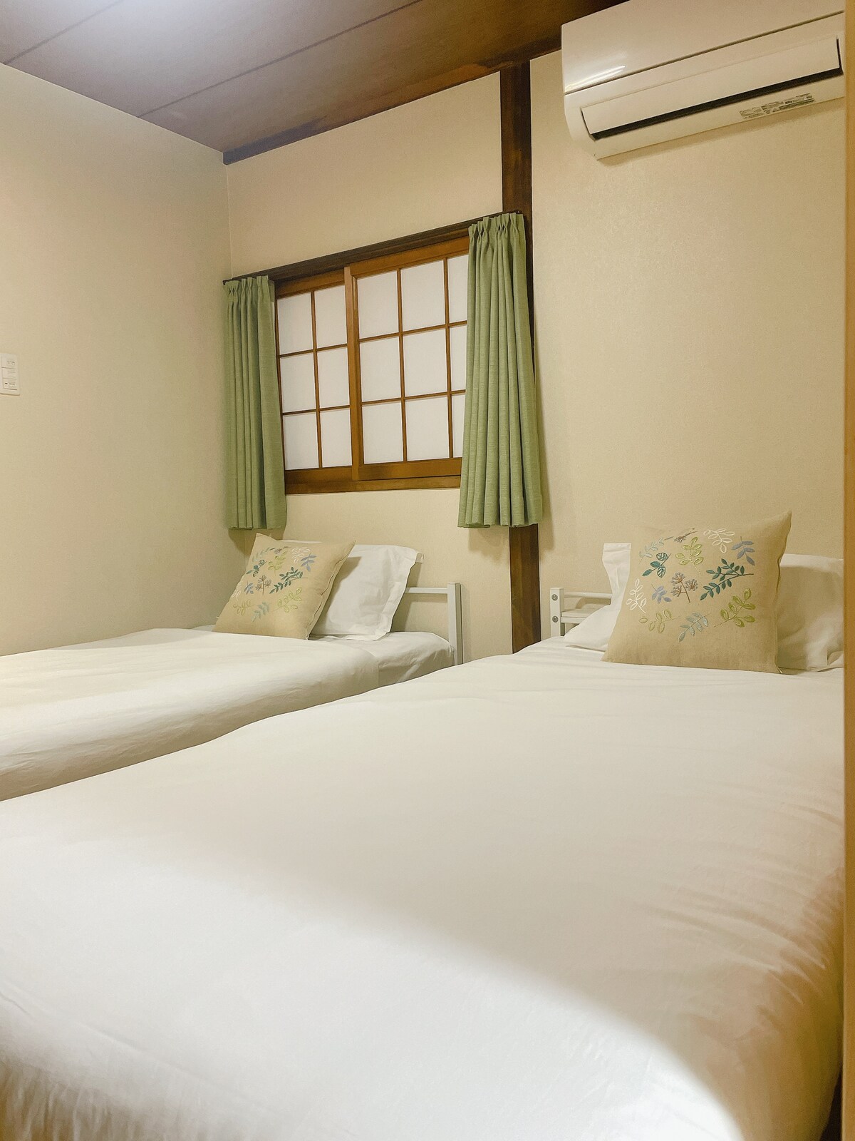 غرفة النوم 1