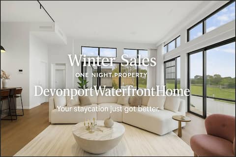 May Sales! - Bayswater Lux Waterfront Home w/BBQ