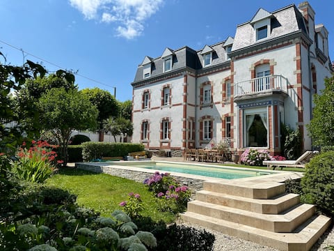 Villa Gabrielle De La Mer with Private Pool