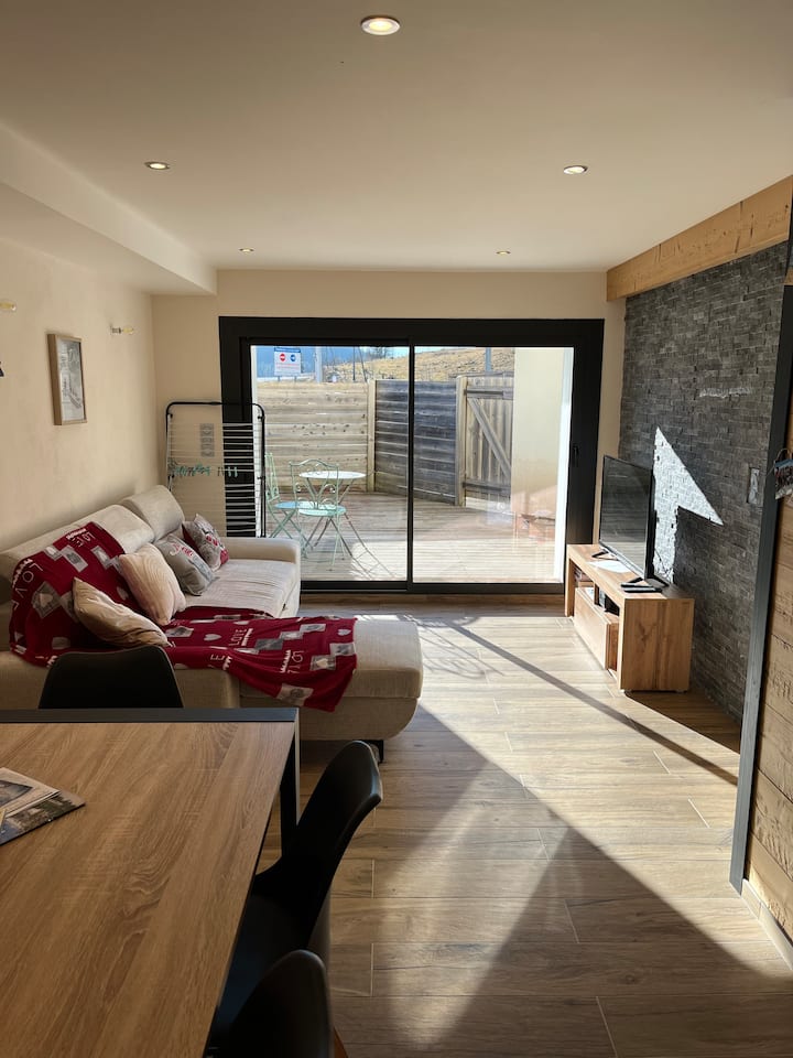 Appartement Calme Et Chaleureux - Les Rousses
