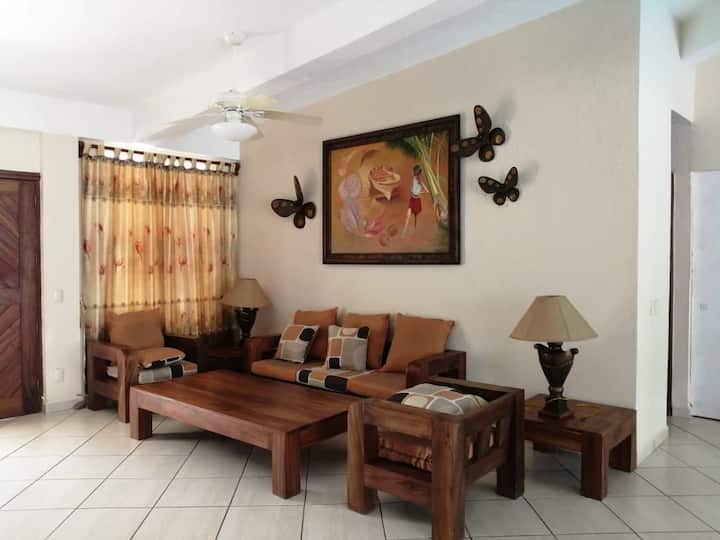 Casa A 150 Metros De La Playa - Zihuatanejo