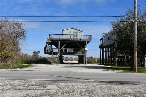 Off the Hook Fish Camp