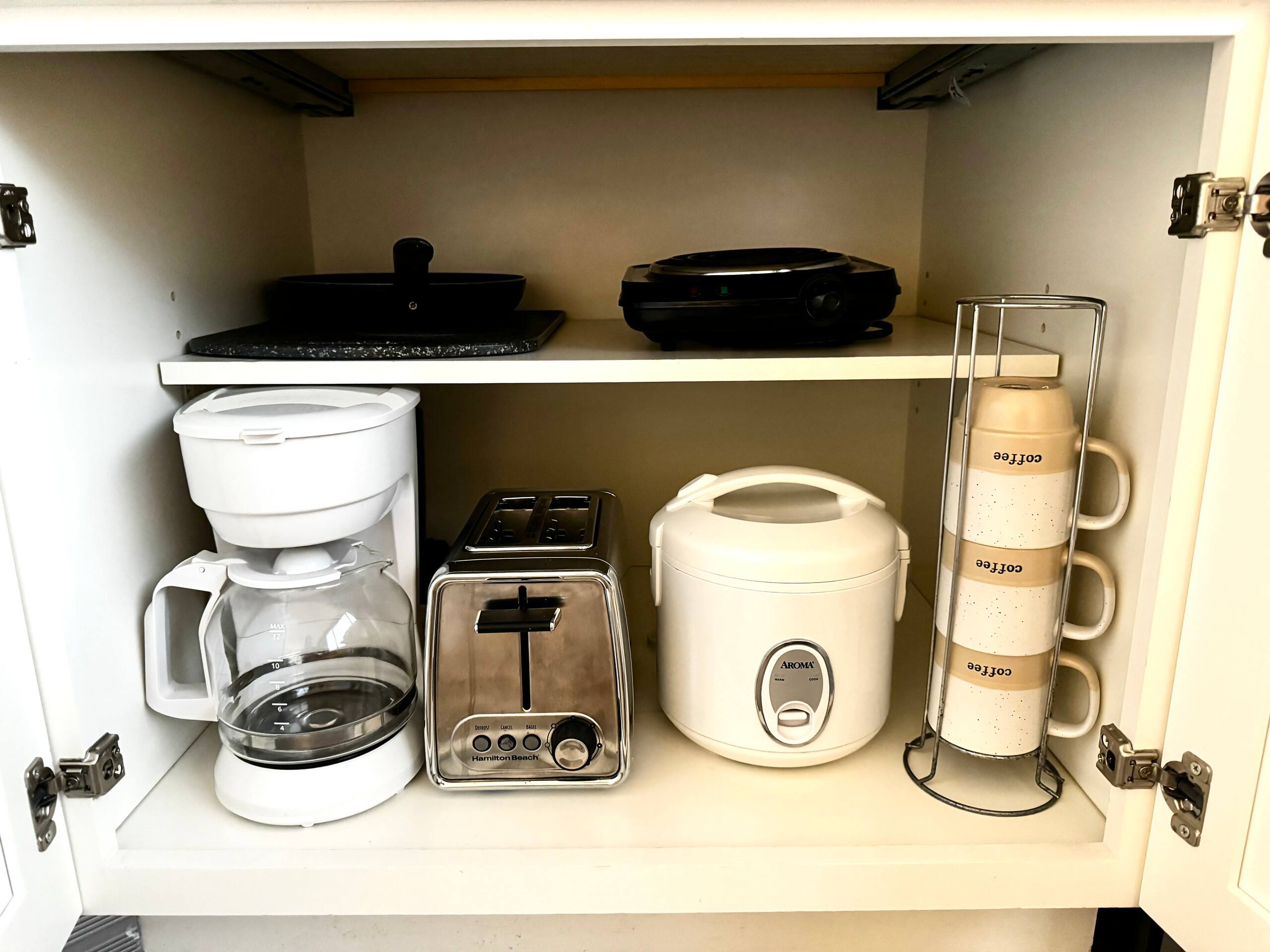 Home in Honolulu · ★4.89 · Studio · 1 bed · 1 private bath - Image 5