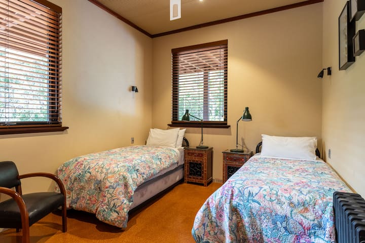 საძინებელი 5