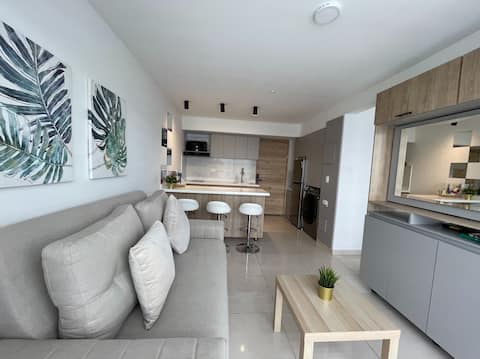 Successful Airbnb property: Cozy & Conveniently Located Stay in El Refugio