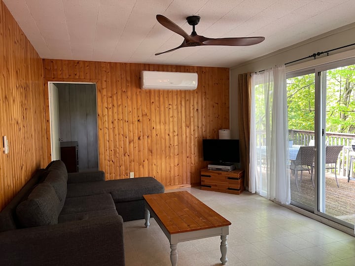 Cottage Charm, Peaceful & Private Cottage#1 - Kingston
