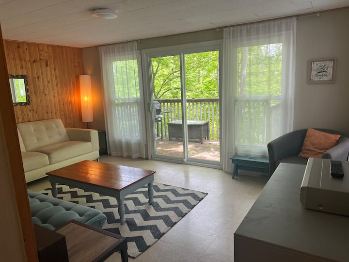 Classic Vibe, Relaxing & Private Cottage#2 - Kingston