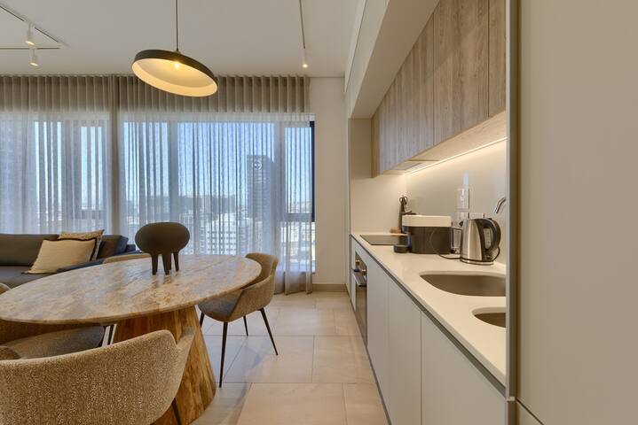 Maoni on Loop gallery image 5