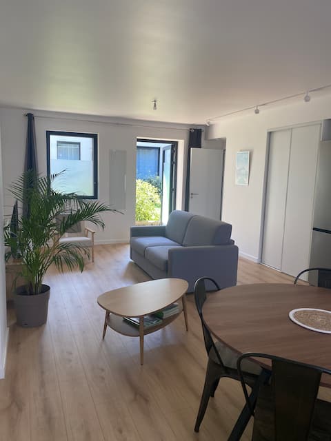 Top Airbnb: Quiet, comfortable and conveniently located cottage à Fécamp