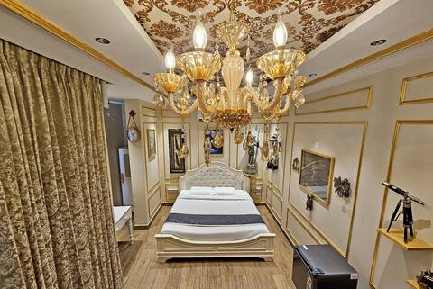 European Colonial -Inspired Luxury Suite