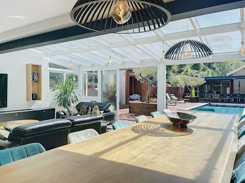 Standing bord de Garonne, 6 ch, 400 m2