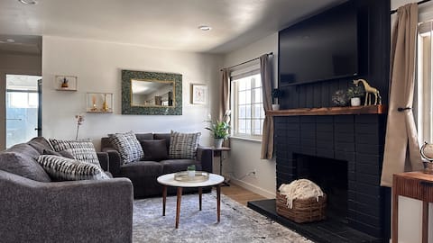 Fir Avenue: Game-On Getaway