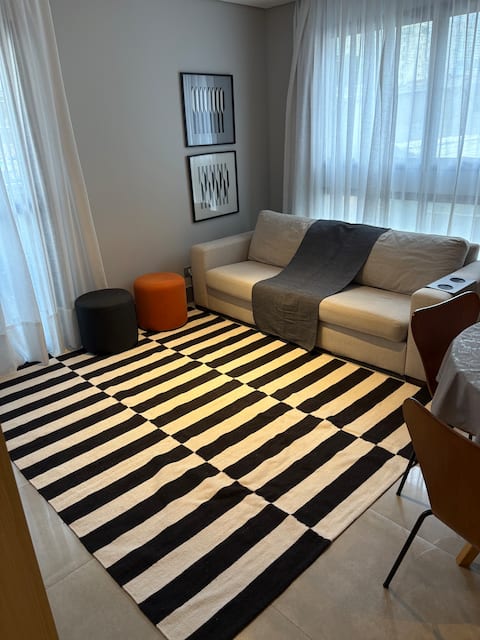 Imóvel de sucesso: Excellent studio in the heart of Batel + garage em Batel