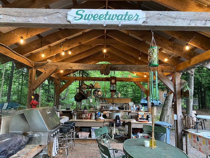 The Cuckoos Nest At Sweetwater - New England
