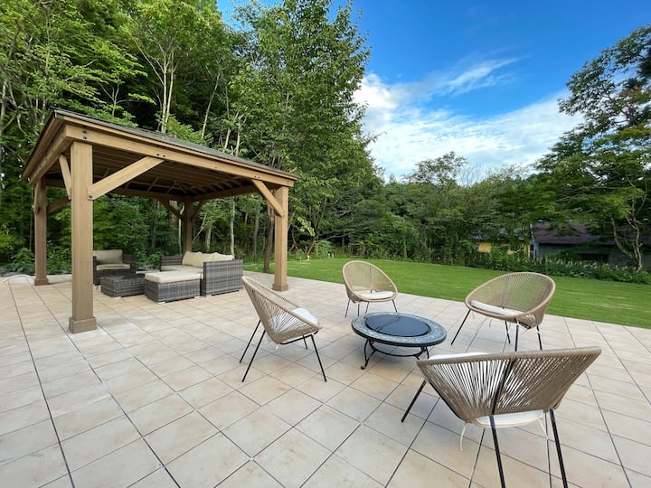 Private sauna included!An entire private rental villa where you can enjoy the forest and the creek, Royal Villa Nasu Kogen
