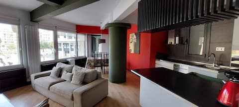 Successful Airbnb property: A beautiful apartment with views, close to the beach in Donostia San Sebastián