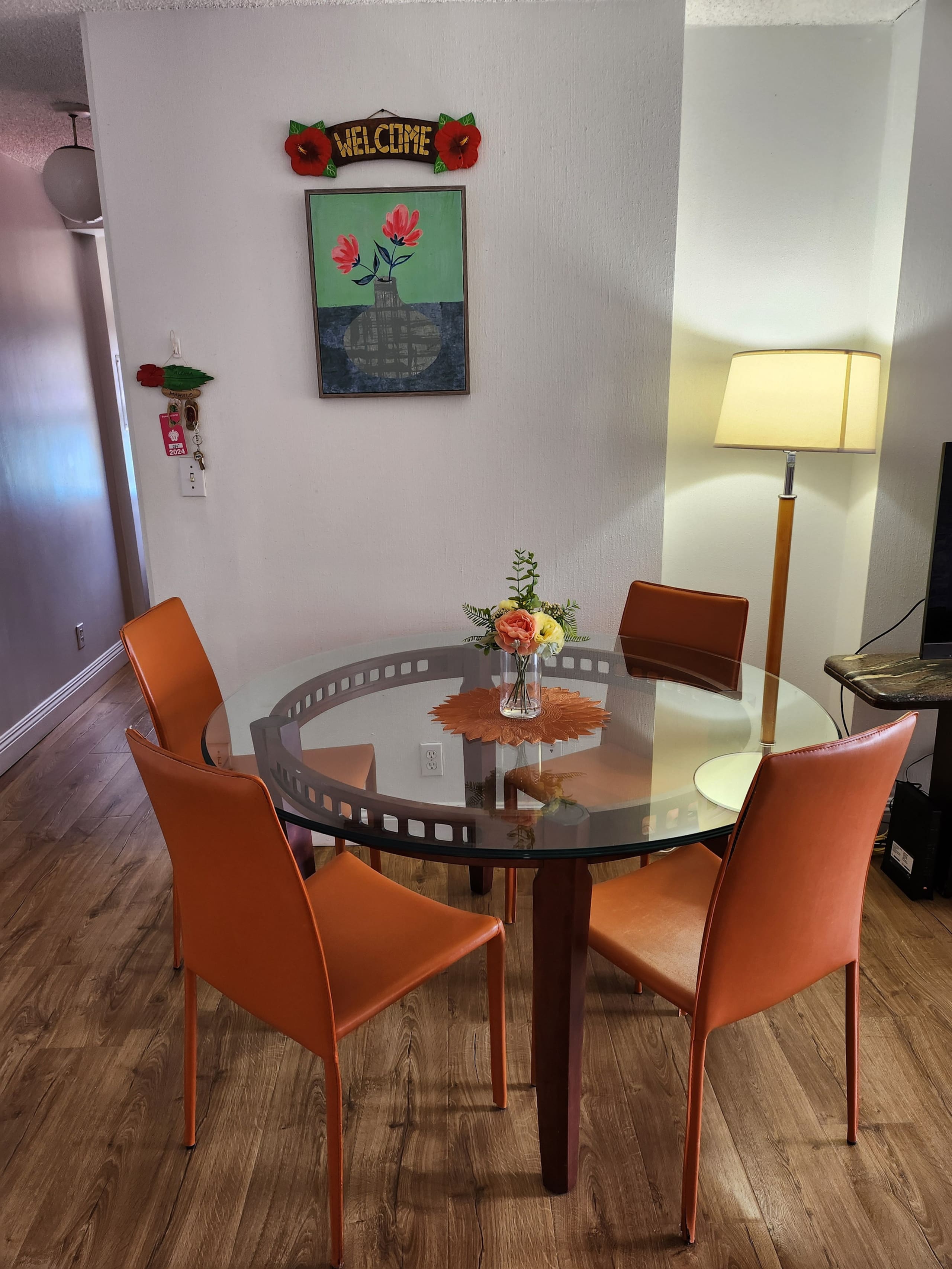 Condo in Honolulu · ★4.81 · 1 bedroom · 3 beds · 1 private bath - Image 10