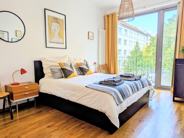 Loft home in Friedrichshain gallery image 2