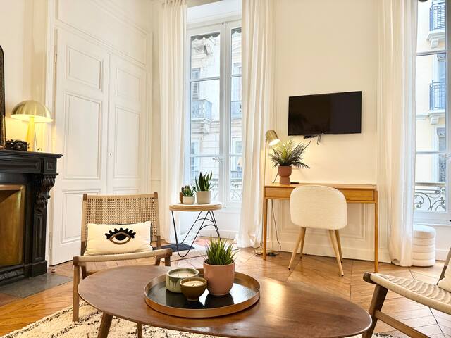 Appartement familial hypercentre Lyon 02 gallery image 3