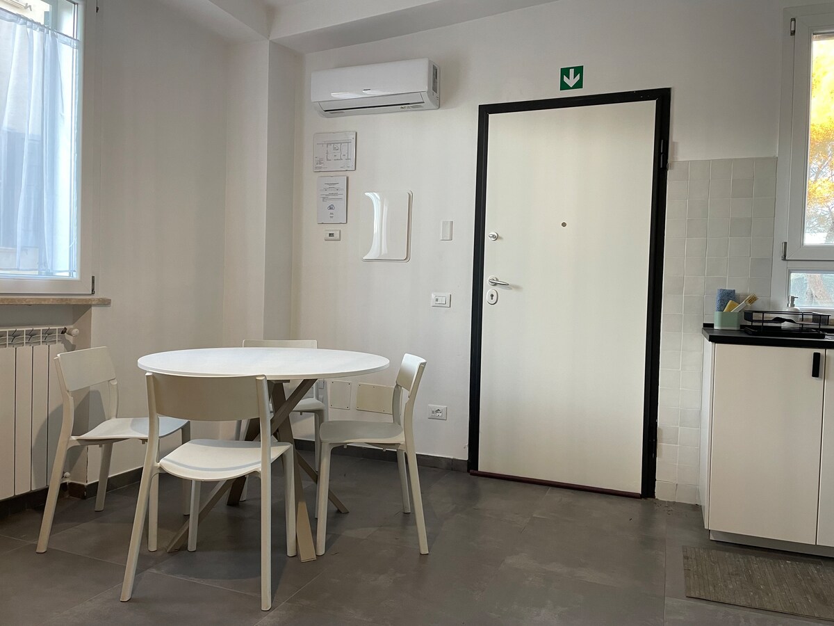 Airbnb con migliori performance: Seaside house with direct beach access I a Fiumicino