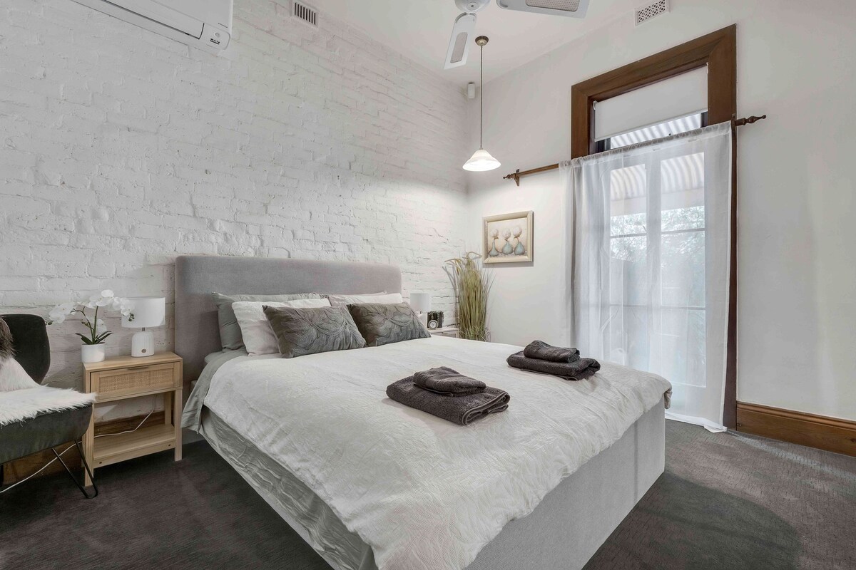 Bračni krevet (1,6x2) 