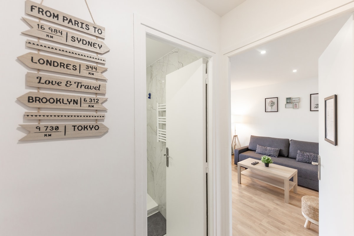 Propriété Airbnb réussie: Entire Studio Near Paris - La Défense & Hospital à Colombes