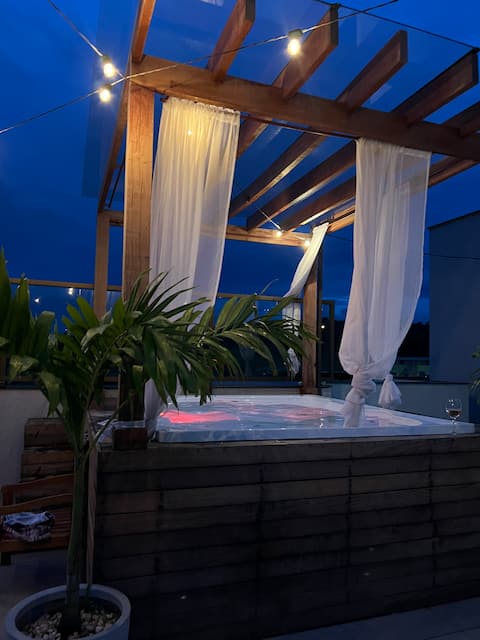 Jacuzzi with a view | Event and Rest Space