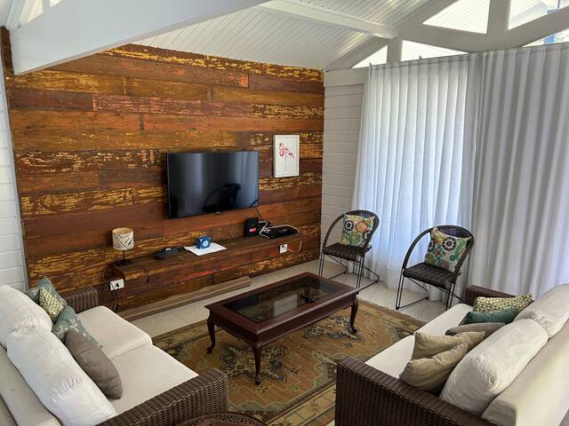 Casa alto padrão paraiso a Beira-Mar com jacuzzi gallery image 3