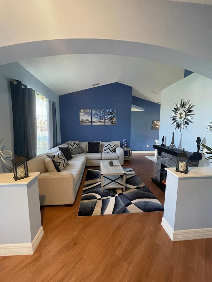 Luxury House In Palm Bay - Palm Bay