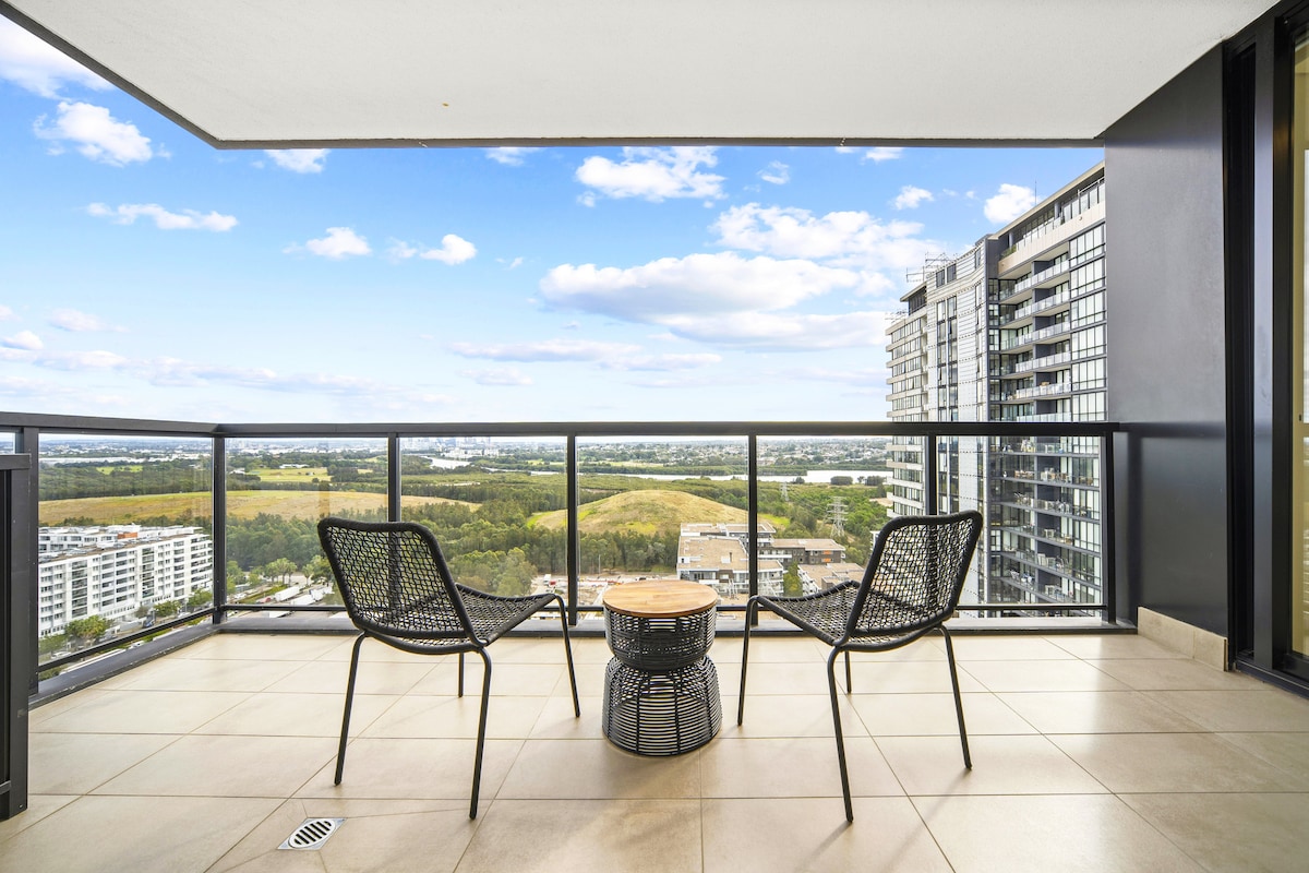 Waterfront Luxe
