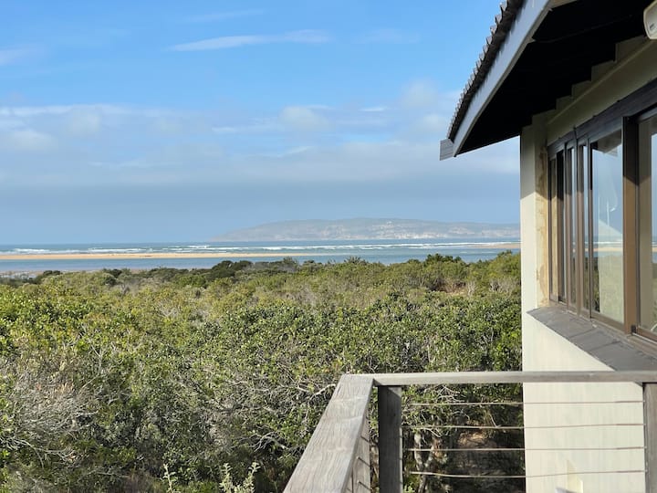 Tides Beach House - Plettenberg Bay