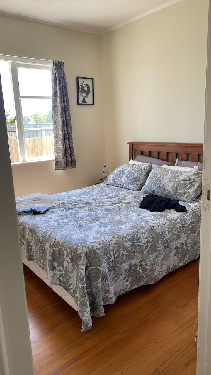 საძინებელი 3