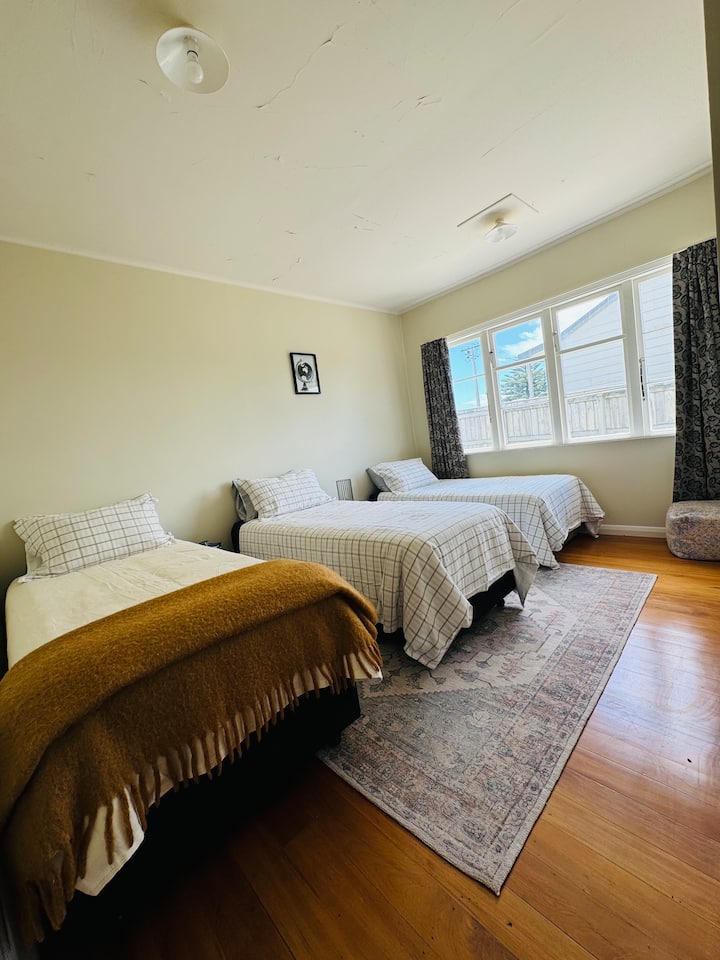 საძინებელი 2