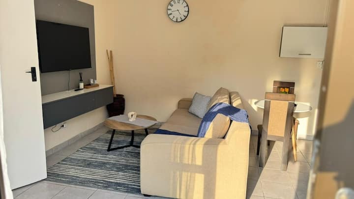 მისაღები ოთახი